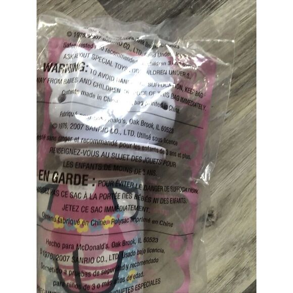 Hello Kitty McDonalds Happy Meal Sticker Kit Toy  2007 New in Package #3 - Picture 5 of 10
